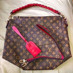 Louis Vuitton😉